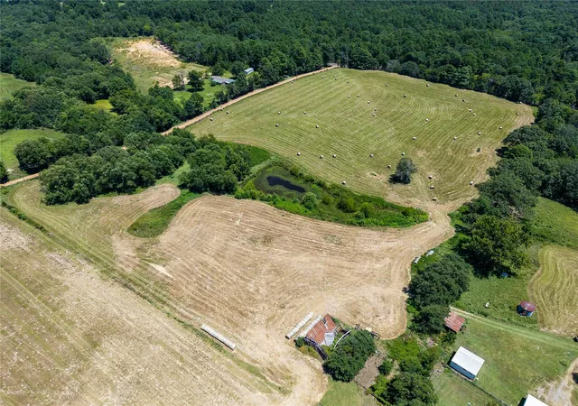 3rd image of 20 Red Hill Rd, Antlers, OK 74523 | MLS# 2627809