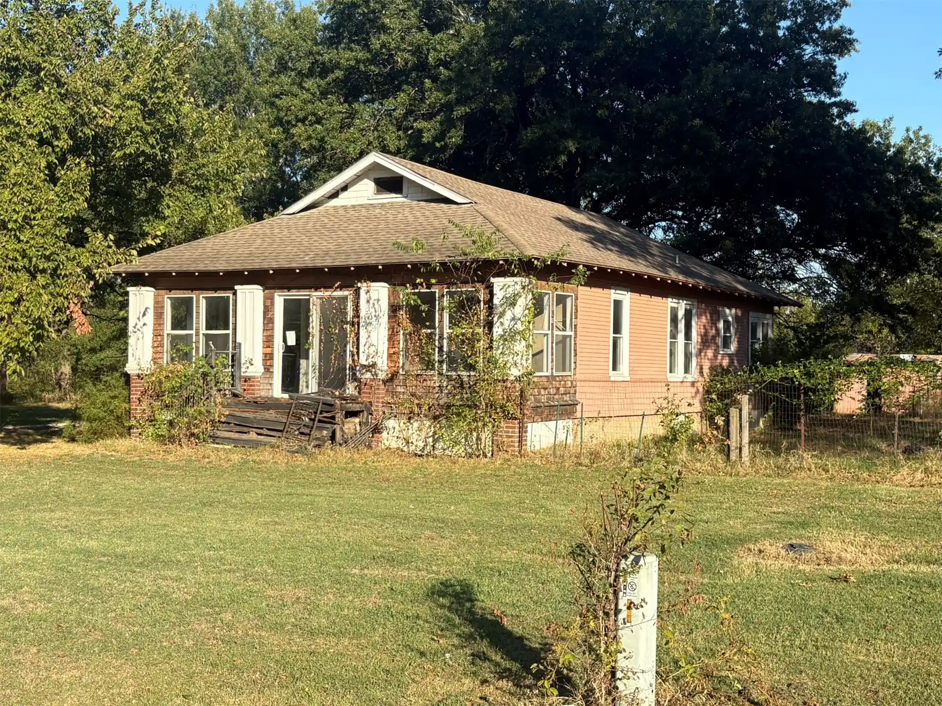 Single family home for sale at 204 Olive St, Chelsea, OK 74016 | MLS# 2627953