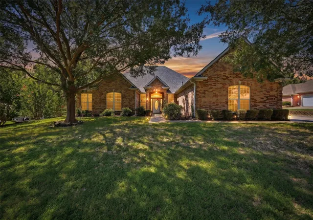 1st image of 3201 Greenbriar, Durant, OK 74701 | MLS# 2627769