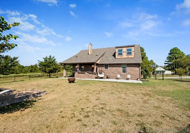 3rd image of 804 W Main St N, Beggs, OK 74421 | MLS# 2627869