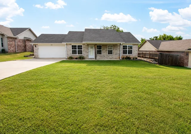42nd image of 1420 N Jones Ave, Tahlequah, OK 74464 | MLS# 2627967