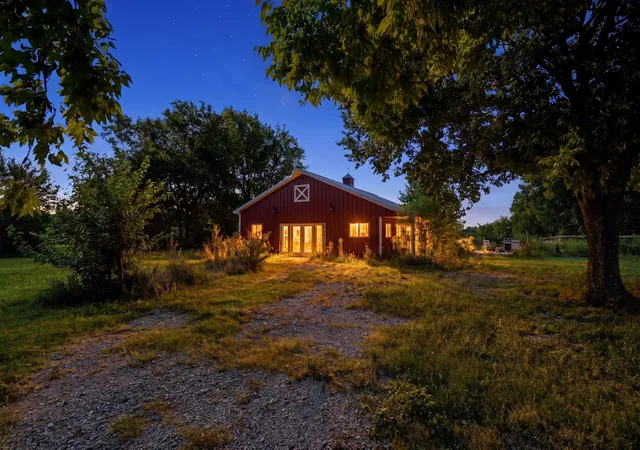 Photo 2 of Single family home for sale at 3914 E 191st Street S, Bixby, OK 74008 | MLS# 2627984 | Listing updated on 2026-08-20