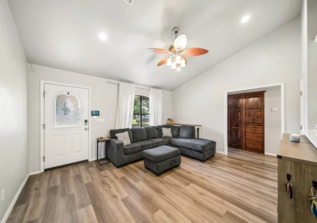 4th image of 1111 Crozier St, Perkins, OK 74059 | MLS# 2627988