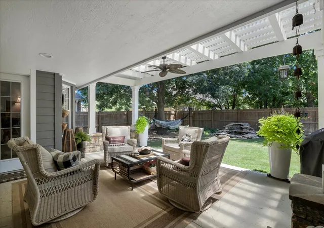 Photo 4 of Sale Pending at 9405 S 73rd E Eastavenue, Tulsa, OK 74133 | MLS# 2627893 | Listing updated on 2026-08-21