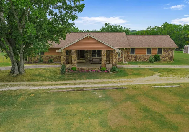 Photo 1 of Sale Pending at 18456 S 4150 Road, Claremore, OK 74017 | MLS# 2628004 | Listing updated on 2026-08-20