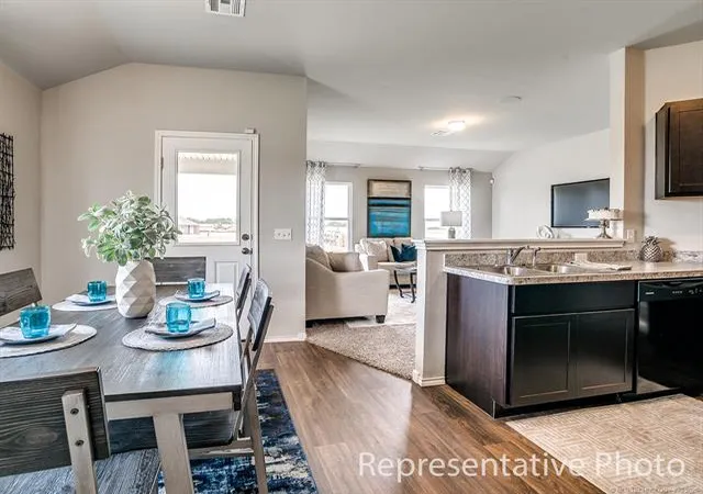 Photo 3 of Sale Pending at 27961 E 118th Street S, Coweta, OK 74429 | MLS# 2628053 | Listing updated on 2026-08-20