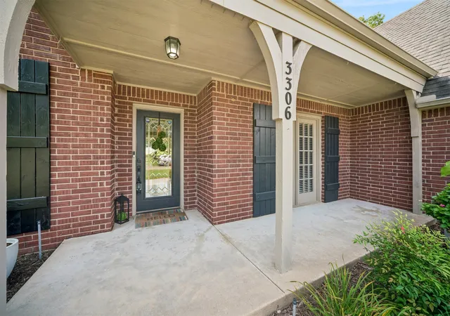 Photo 3 of Sale Pending at 3306 Fairway St, Claremore, OK 74019 | MLS# 2627716 | Listing updated on 2026-08-20