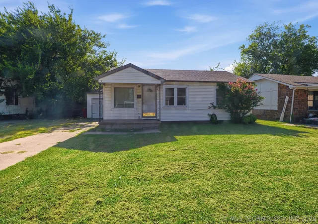 1st image of 505 N Birch St, Owasso, OK 74055 | MLS# 2627628