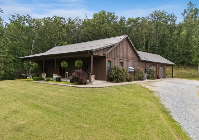 Photo 1 of Single family home for sale at 20140 E 430 Road, Claremore, OK 74017 | MLS# 2628036 | Listing updated on 2026-08-22
