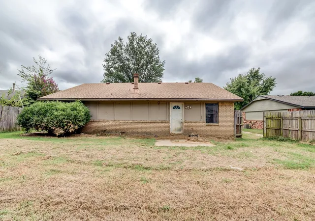 Photo 23 of Single family home for sale at 200 W Delmar St, Broken Arrow, OK 74012 | MLS# 2627779 | Listing updated on 2026-08-21