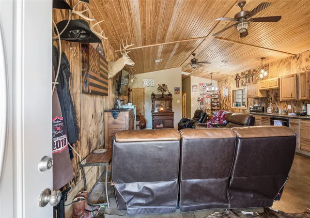 Photo 3 of Single family home for sale at 2096 E 168th Street N, Skiatook, OK 74070 | MLS# 2628078 | Listing updated on 2026-08-20