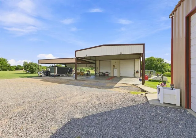 Photo 2 of Single family home for sale at 10003 Hwy 70a, Kingston, OK 73439 | MLS# 2628093 | Listing updated on 2026-08-28