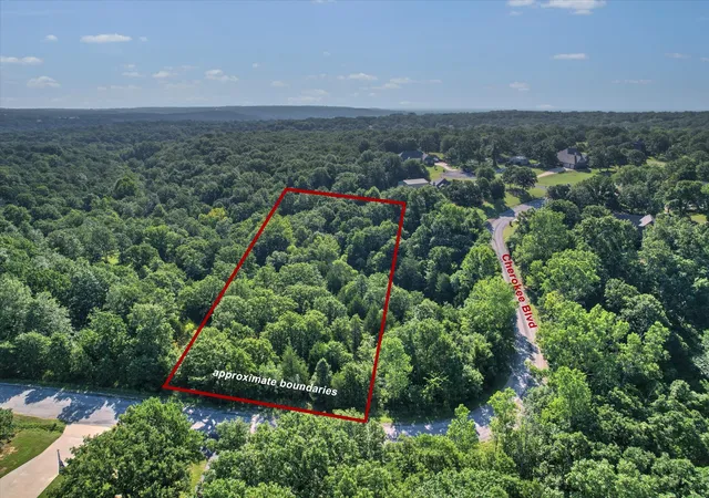 1st image of 19 Cherokee Blvd, Skiatook, OK 74070 | MLS# 2628076