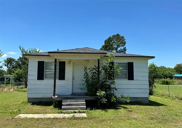 Photo 1 of Single family home for sale at 280 N Walnut, Stratford, OK 74872 | MLS# 2626978 | Listing updated on 2026-07-31
