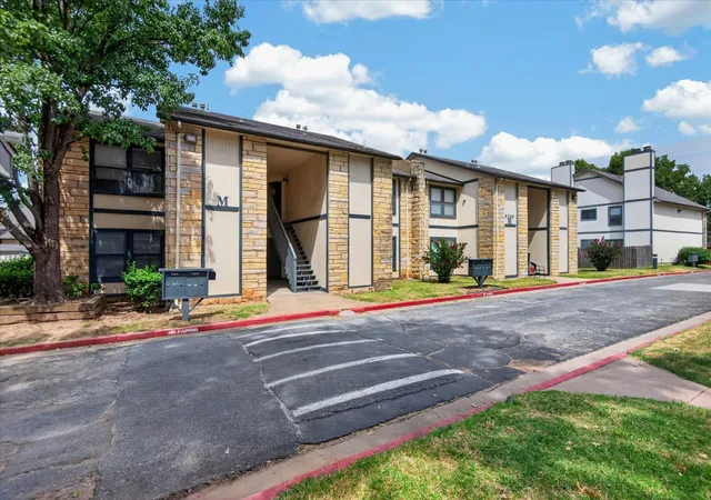 Photo 1 of Condo for sale at 5265 Nowata Rd #M-104, Bartlesville, OK 74006 | MLS# 2628193 | Listing updated on 2026-07-31