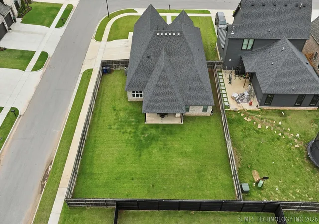 Photo 5 of Single family home for sale at 5804 E 127th Street S, Bixby, OK 74008 | MLS# 2628106 | Listing updated on 2026-08-20