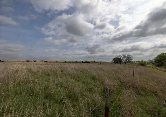 Photo 4 of Land for sale at 0041 E 4500 Road, Pawnee, OK 73061 | MLS# 2628279 | Listing updated on 2026-07-31