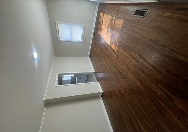 2nd image of 319 S Main St, Owasso, OK 74055 | MLS# 2628270