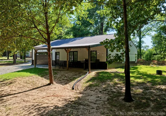Photo 3 of Single family home for sale at 15 Elm, Eufaula, OK 74432 | MLS# 2626935 | Listing updated on 2026-08-20
