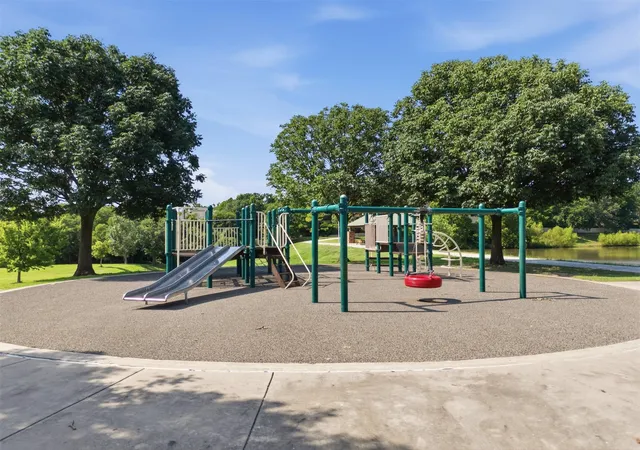 Photo 3 of Single family home for sale at 6209 E 75th Street, Tulsa, OK 74136 | MLS# 2627670 | Listing updated on 2026-08-20