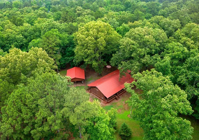 Photo 2 of Single family home for sale at 47 Tahnee Ln, Broken Bow, OK 74728 | MLS# 2627695 | Listing updated on 2026-08-20