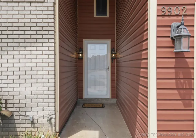 Photo 4 of Sale Pending at 9902 E 28th Place, Tulsa, OK 74129 | MLS# 2627624 | Listing updated on 2026-08-20