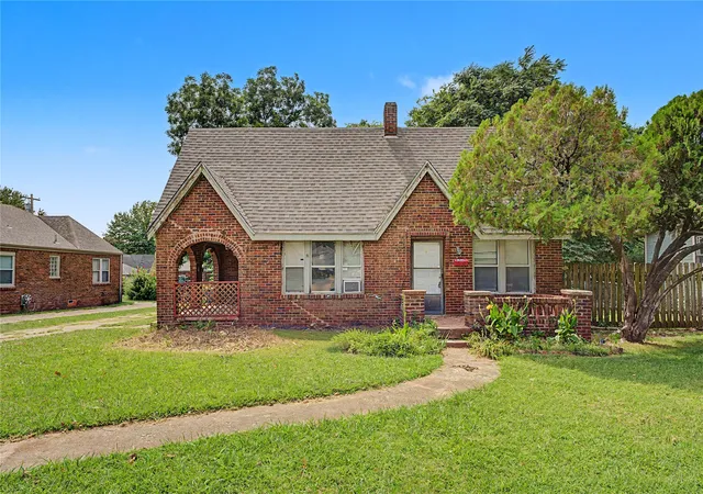 1st image of 1216 S Birmingham Ave E, Tulsa, OK 74104 | MLS# 2628264