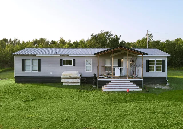 Photo 1 of Manufactured home for sale at 548 Ti Valley Rd, Blanco, OK 74528 | MLS# 2627751 | Listing updated on 2026-09-15