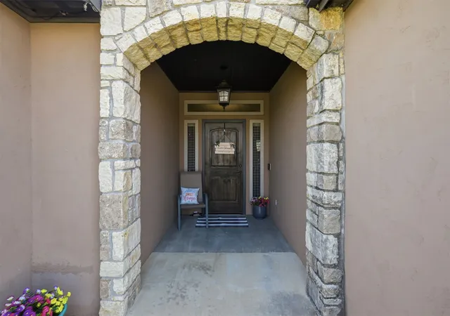 2nd image of 4921 S 185 Ave, Tulsa, OK 74134 | MLS# 2627830