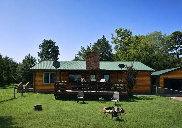 Photo 1 of Single family home for sale at 417622 E 1910 Road, Antlers, OK 74523 | MLS# 2627211 | Listing updated on 2026-09-01