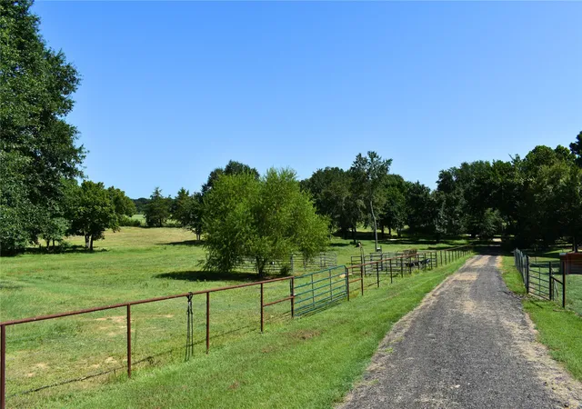 3rd image of 417622 E 1910 Rd, Antlers, OK 74523 | MLS# 2627211