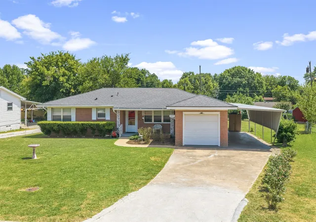 1st image of 829 W 22nd, Ada, OK 74820 | MLS# 2627503