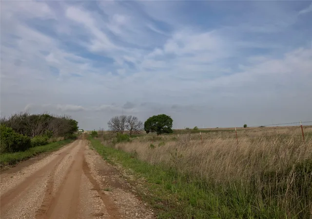 Photo 4 of Land for sale at 0042 E 4500 Road, Pawnee, OK 73061 | MLS# 2628325 | Listing updated on 2026-08-20