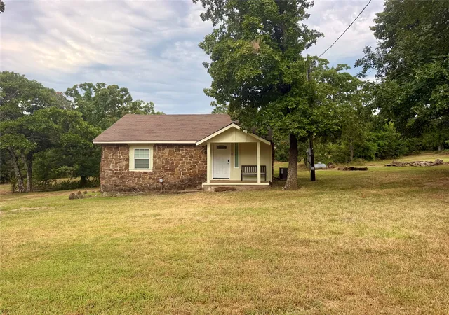 Photo 1 of Sale Pending at 120482 S 4110 Road, Eufaula, OK 74432 | MLS# 2628375 | Listing updated on 2026-08-26