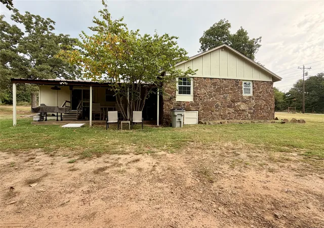 Photo 3 of Sale Pending at 120482 S 4110 Road, Eufaula, OK 74432 | MLS# 2628375 | Listing updated on 2026-08-26