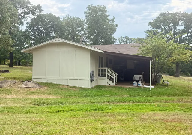 Photo 4 of Sale Pending at 120482 S 4110 Road, Eufaula, OK 74432 | MLS# 2628375 | Listing updated on 2026-08-26