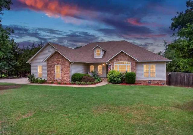 Photo 1 of Single family home for sale at 34800 Wolf Trl, Wister, OK 74966 | MLS# 2628338 | Listing updated on 2026-08-20