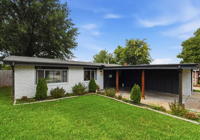 Photo 3 of Single family home for sale at 4677 S Winston Ave, Tulsa, OK 74135 | MLS# 2626844 | Listing updated on 2026-08-26