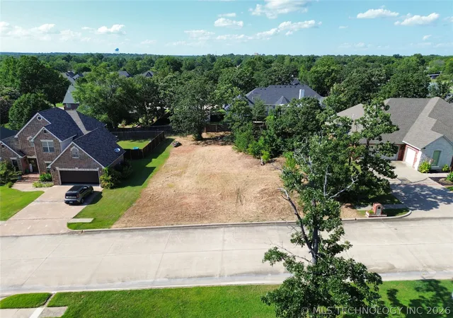 Photo 4 of Land for sale at Edgewood Dr, Mc Alester, OK 74501 | MLS# 2628439 | Listing updated on 2026-07-31