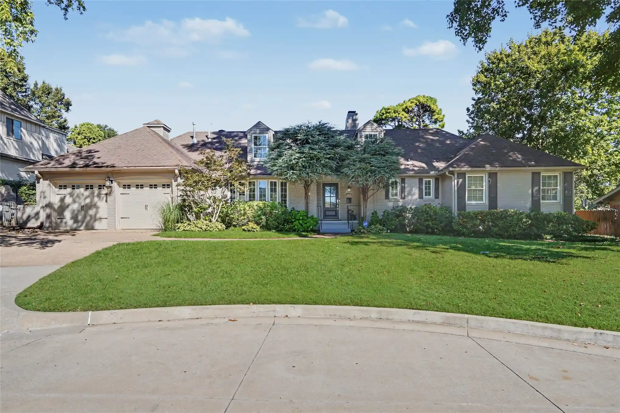 Photo 1 of Single family home for sale at 2931 E 46th Street, Tulsa, OK 74105 | MLS# 2628451 | Listing updated on 2026-10-29