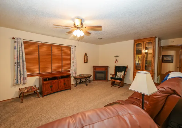 Photo 3 of Single family home for sale at 2030 Castle Rock Dr, Sulphur, OK 73086 | MLS# 2628454 | Listing updated on 2026-09-30