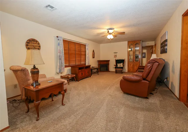 Photo 3 of Single family home for sale at 2030 Castle Rock Dr, Sulphur, OK 73086 | MLS# 2628454 | Listing updated on 2026-09-30