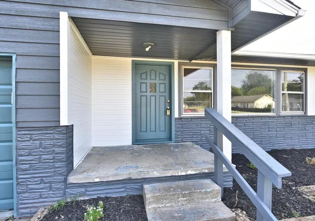Photo 2 of Single family home for sale at 337 S 48th Westavenue, Tulsa, OK 74127 | MLS# 2628450 | Listing updated on 2026-08-20