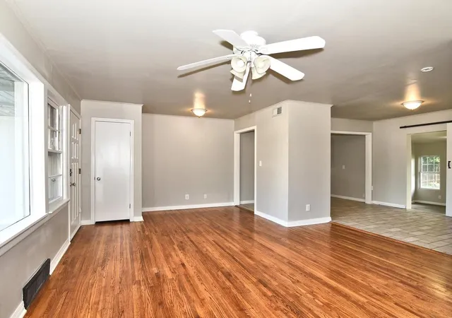 Photo 3 of Single family home for sale at 337 S 48th Westavenue, Tulsa, OK 74127 | MLS# 2628450 | Listing updated on 2026-08-20