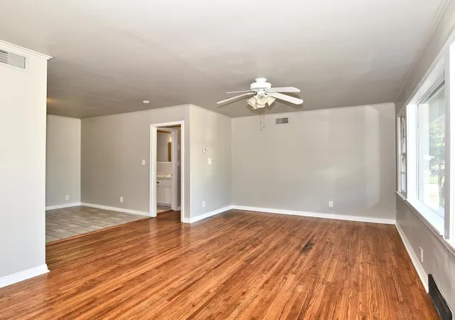 Photo 4 of Single family home for sale at 337 S 48th Westavenue, Tulsa, OK 74127 | MLS# 2628450 | Listing updated on 2026-08-20
