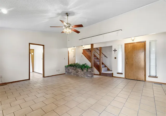 Photo 4 of Single family home for sale at 312 Beaumont Dr, Ardmore, OK 73401 | MLS# 2628209 | Listing updated on 2026-08-20