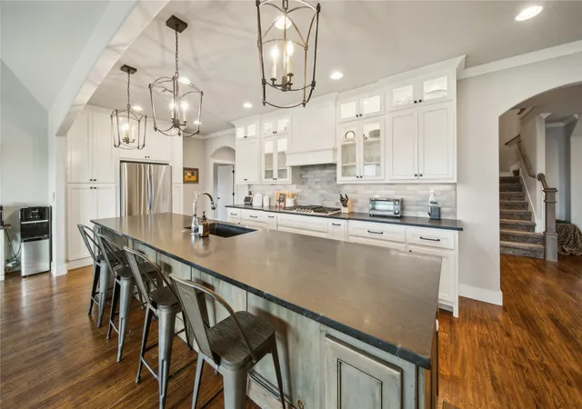 Photo 3 of Single family home for sale at 12914 S 28th Place, Bixby, OK 74008 | MLS# 2628479 | Listing updated on 2026-10-04