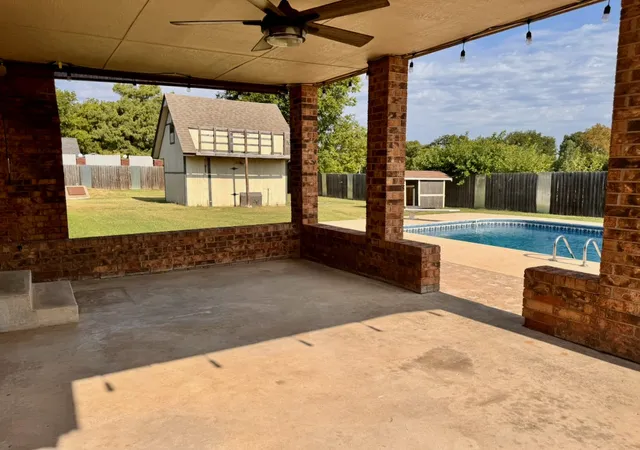 4th image of 607 Wallace St Nw, Ardmore, OK 73401 | MLS# 2628506