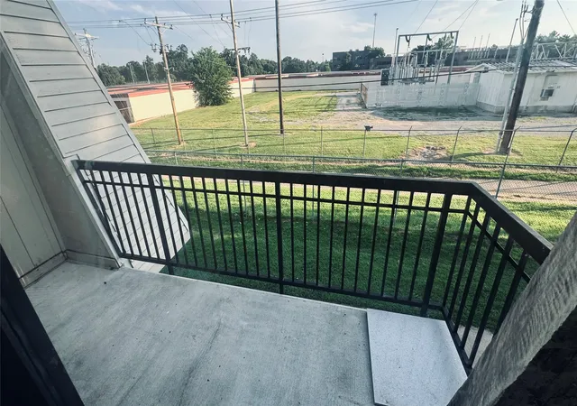 2nd image of 2207 E 66th Pl #602, Tulsa, OK 74136 | MLS# 2628516