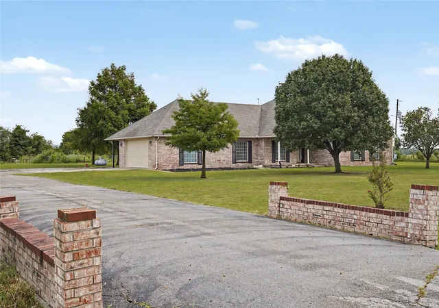 Photo 1 of Sale Pending at 5485 Hectorville Rd, Mounds, OK 74047 | MLS# 2627129 | Listing updated on 2026-08-20